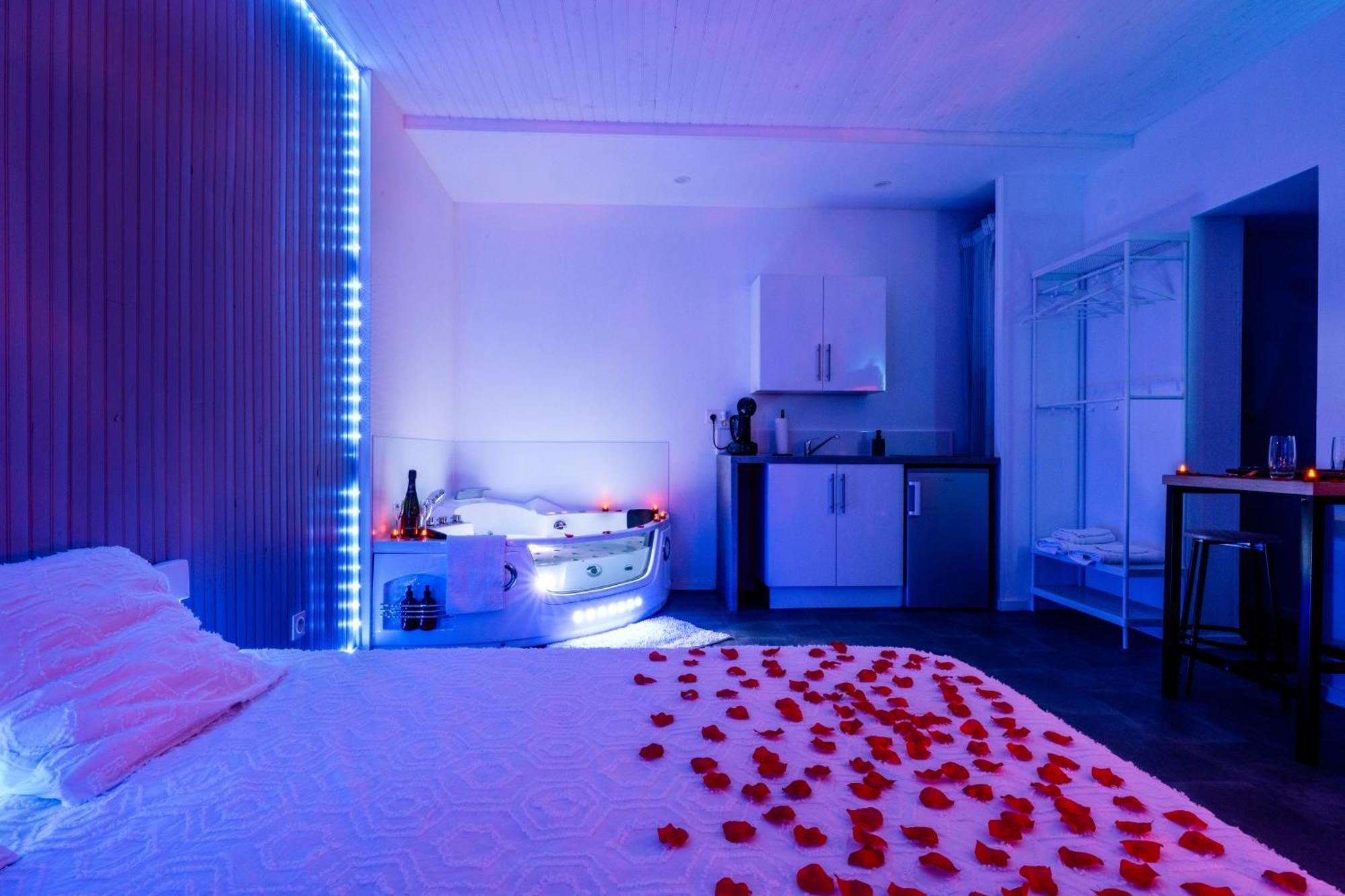 Suite Romantique Sault-de-Vaucluse Exterior foto