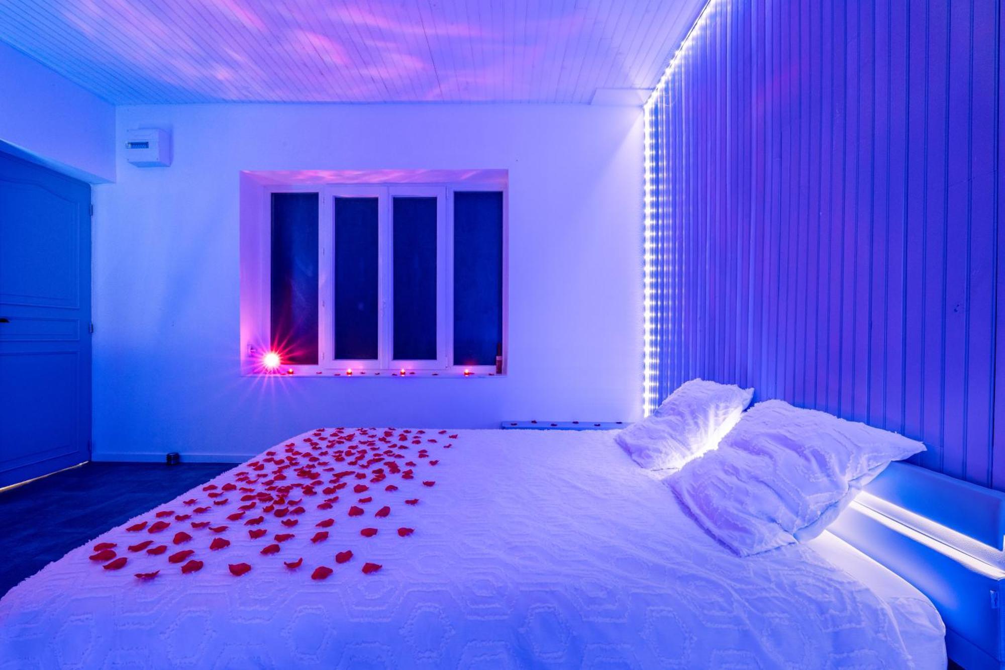 Suite Romantique Sault-de-Vaucluse Exterior foto